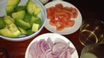 Aprende a preparar una deliciosa ensalada con palta en solo minutos