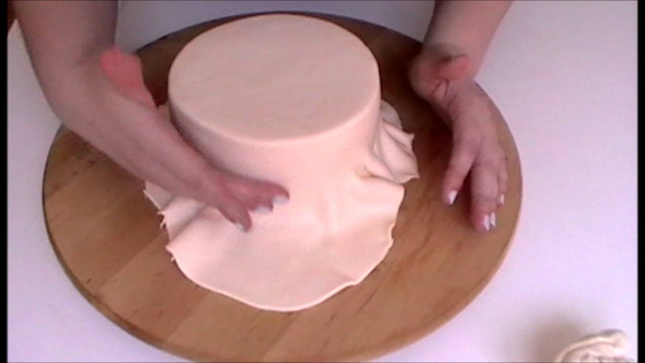 Curso de decoracion de pasteles con fondant