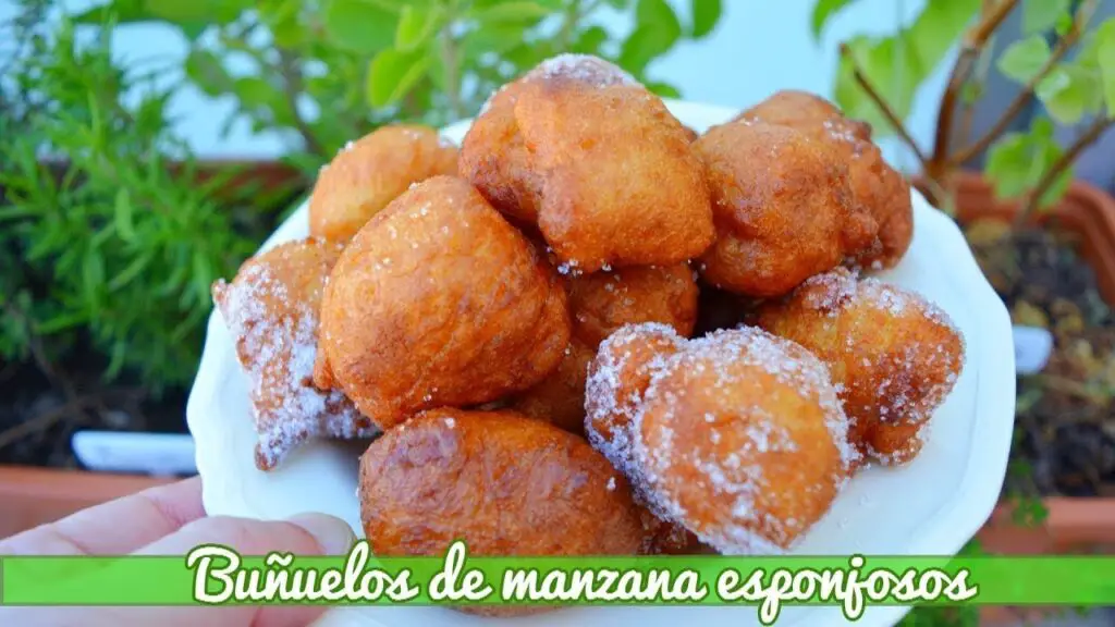 Deliciosos buñuelos de manzana por Paulina La receta perfecta para sorprender en la cocina